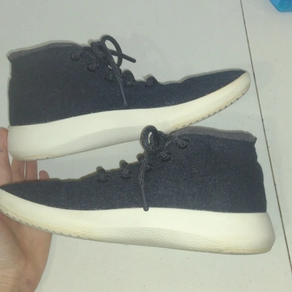 Allbirds Black  women's shoes size 9